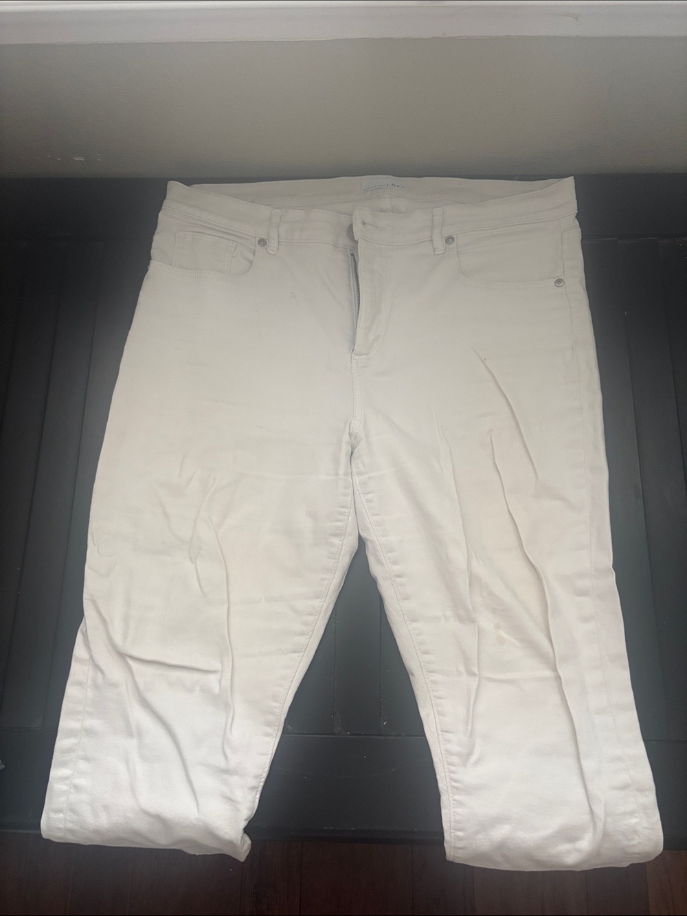 LOFT Men's White Relaxed Jeans